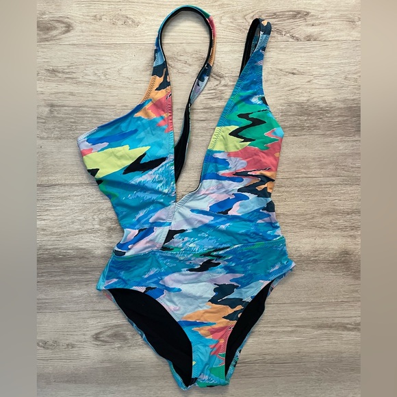 SOLID & STRIPED Issi Distortia One-Piece Swimsuit - Picture 5 of 5